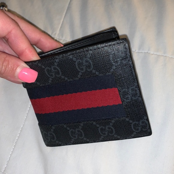 Gucci Other - Unused GUCCI wallet